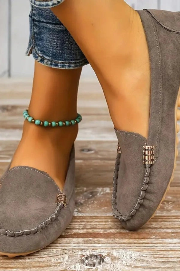 Loafer mit Metalldetail