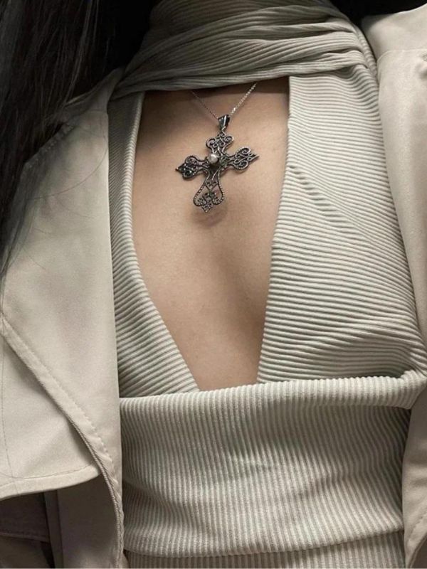 Adelaide Rückenfreies Kleid