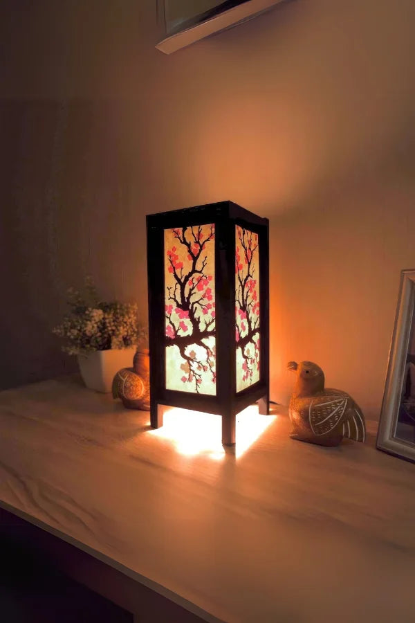 Florales Bambusleuchten