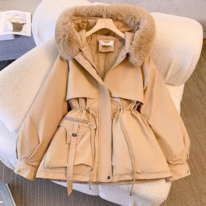 khaki_chevonne