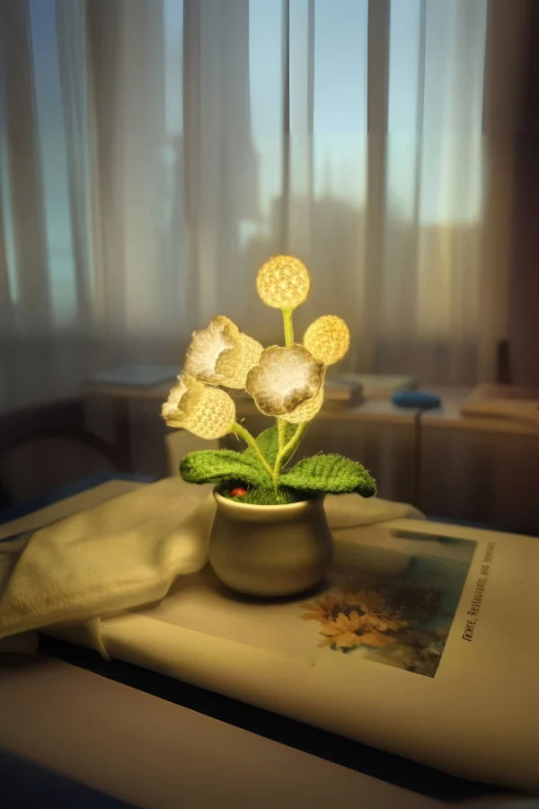 Verspielte Häkel-Lampe